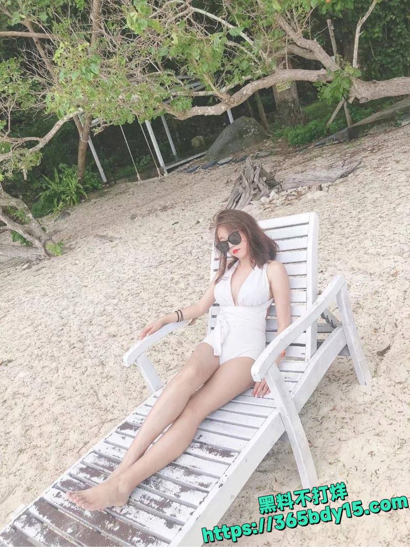 胡娜私密视频曝光3.