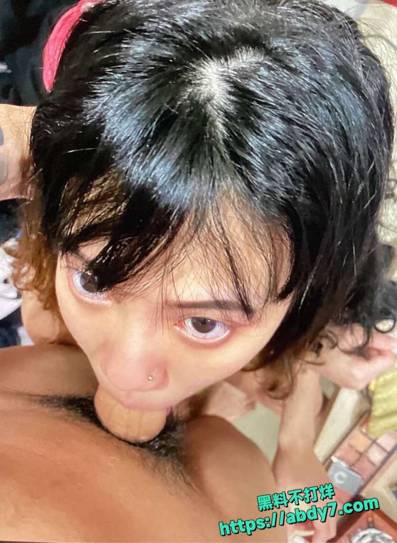 陈妤婕大学生裸照口交泄密7