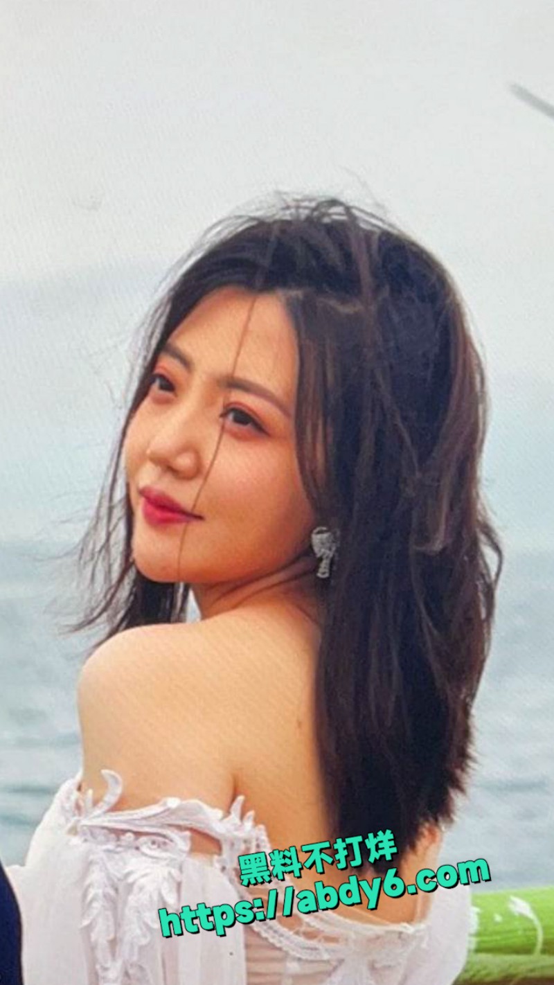 背景工体酒吧 4