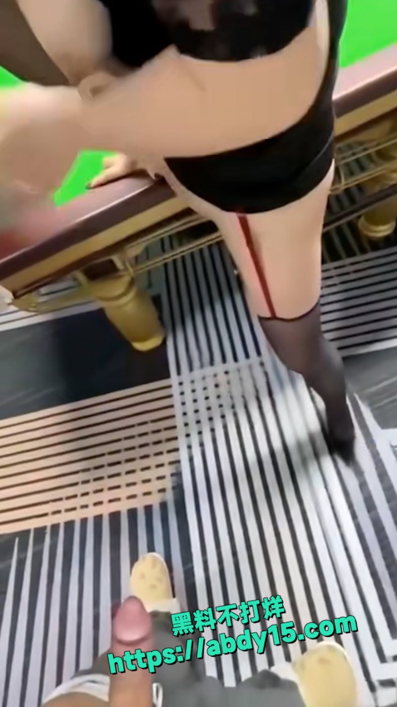 球桌上的激情人妻小少妇 9