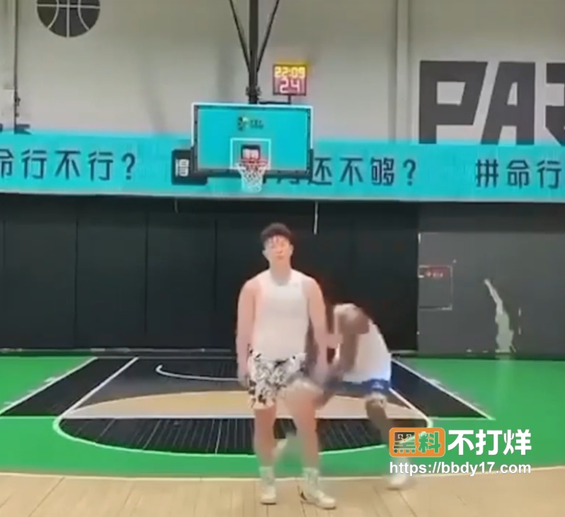 抖音篮球网红牛教练5