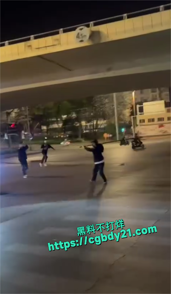 精神小伙4