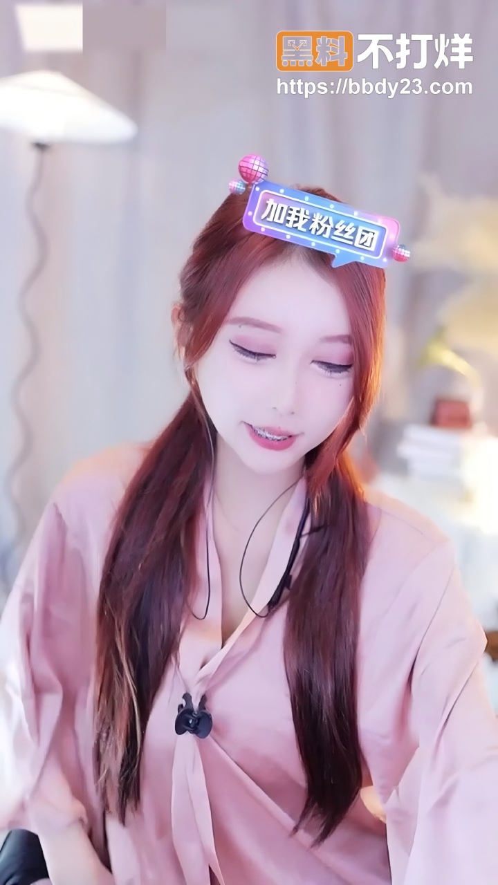 抖音舞蹈主播早期大尺度3