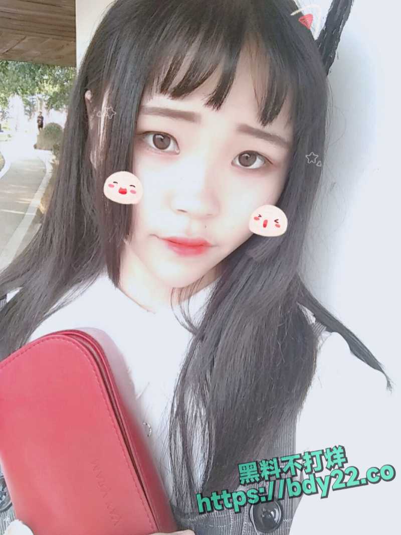 易梦雯8.jpg