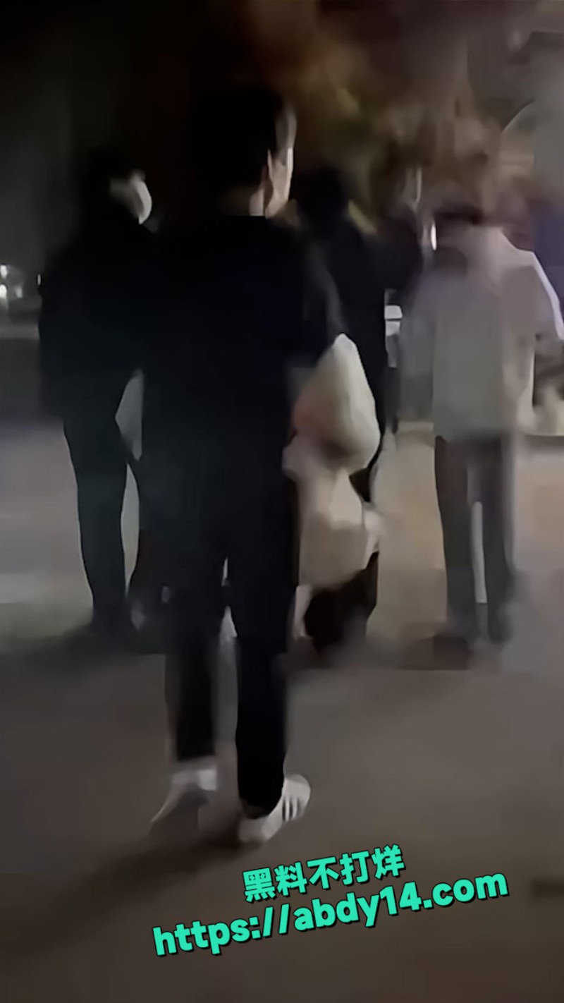 山东郯城一中校园霸凌曝光 4