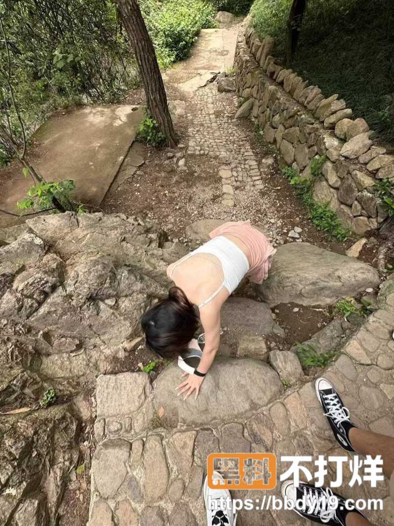 菏泽瑜婷婷男朋友做爱2