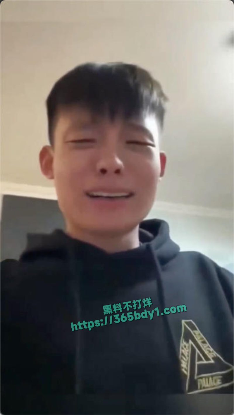 网传网红副官吸D被别人举报9