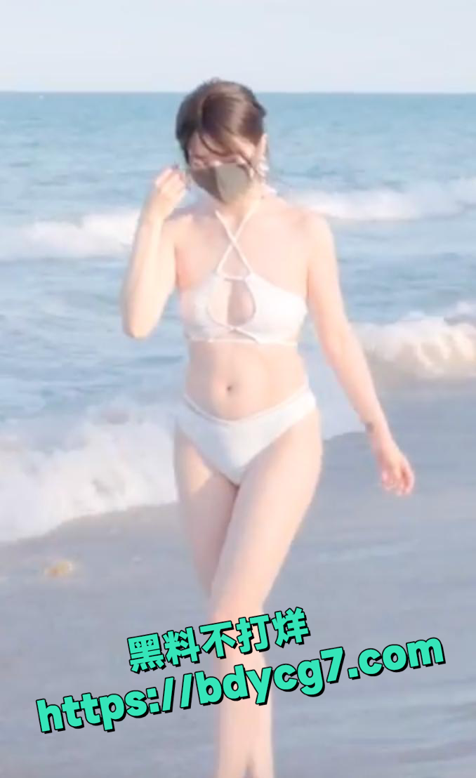 玩偶姐姐6月新作 海边5