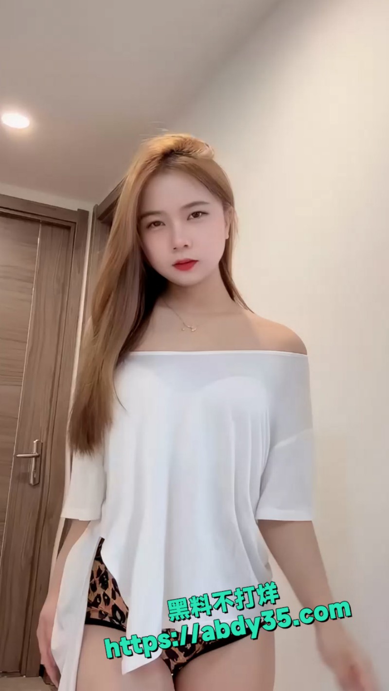 抖音丰满网红 1