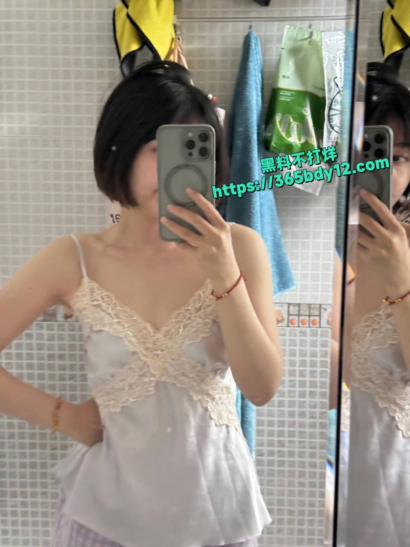 推特极品女大学生福利姬小梅7