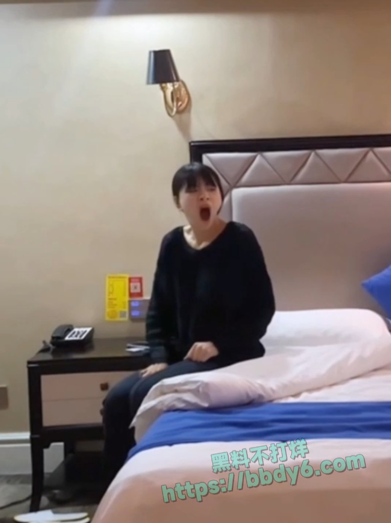 杏吧橙子哥约炮可爱大二学妹1