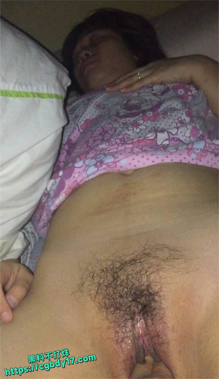 山东大奶少妇程程2