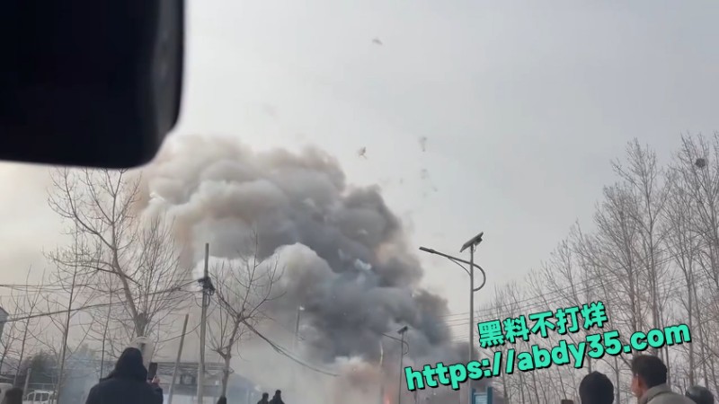 江苏烟花爆竹爆燃 3