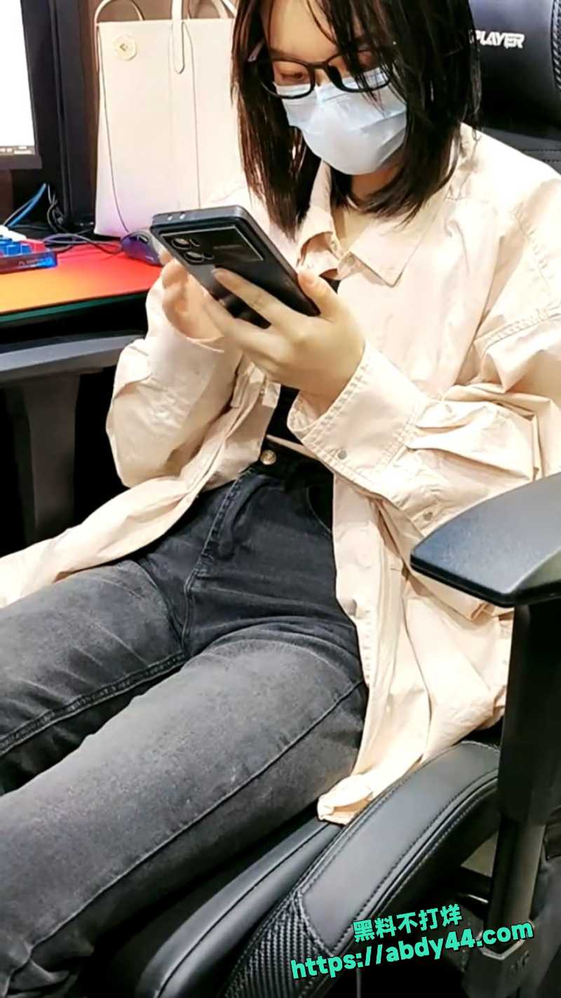 学生 2