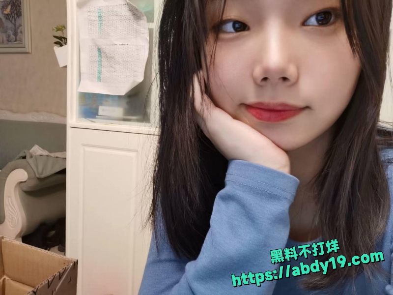 美术生恋爱后要钱封口 2