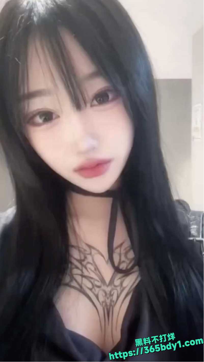 小网红ixovever酒店狂操肌肉哈朗2