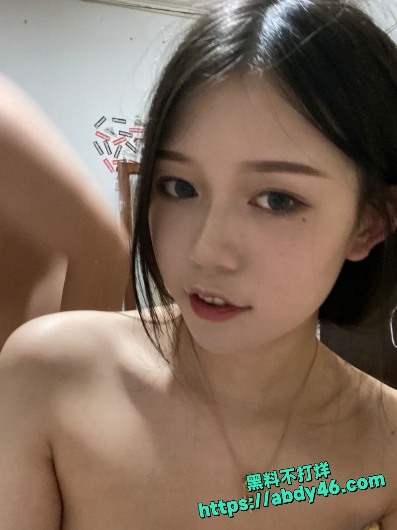 雯雯 17