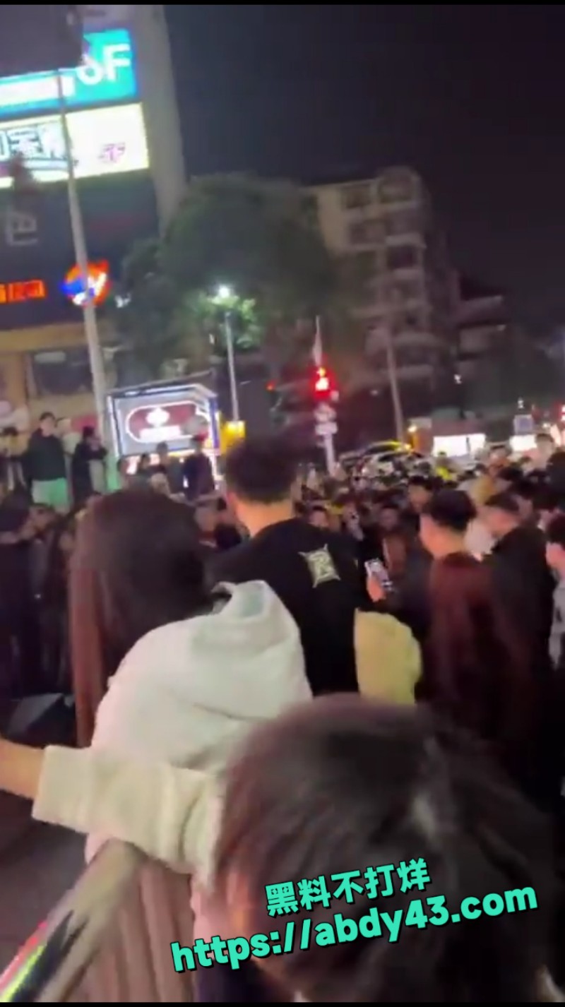湖南长沙解放西路 黄毛妹 2