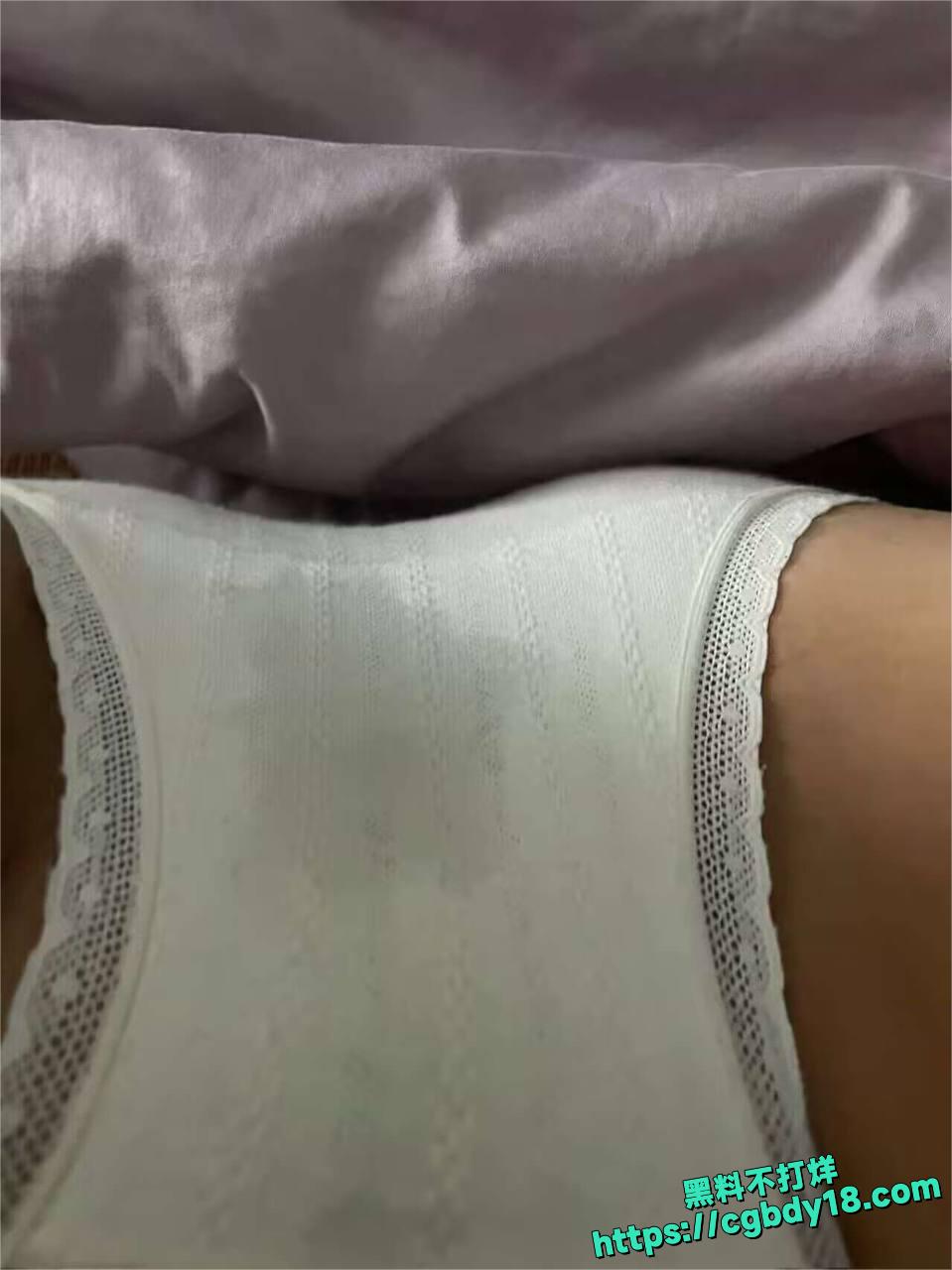 重庆财经学院李佳怡6