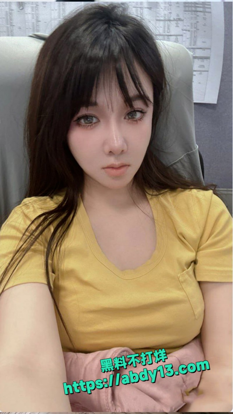 原档泄密拿下女同事 7
