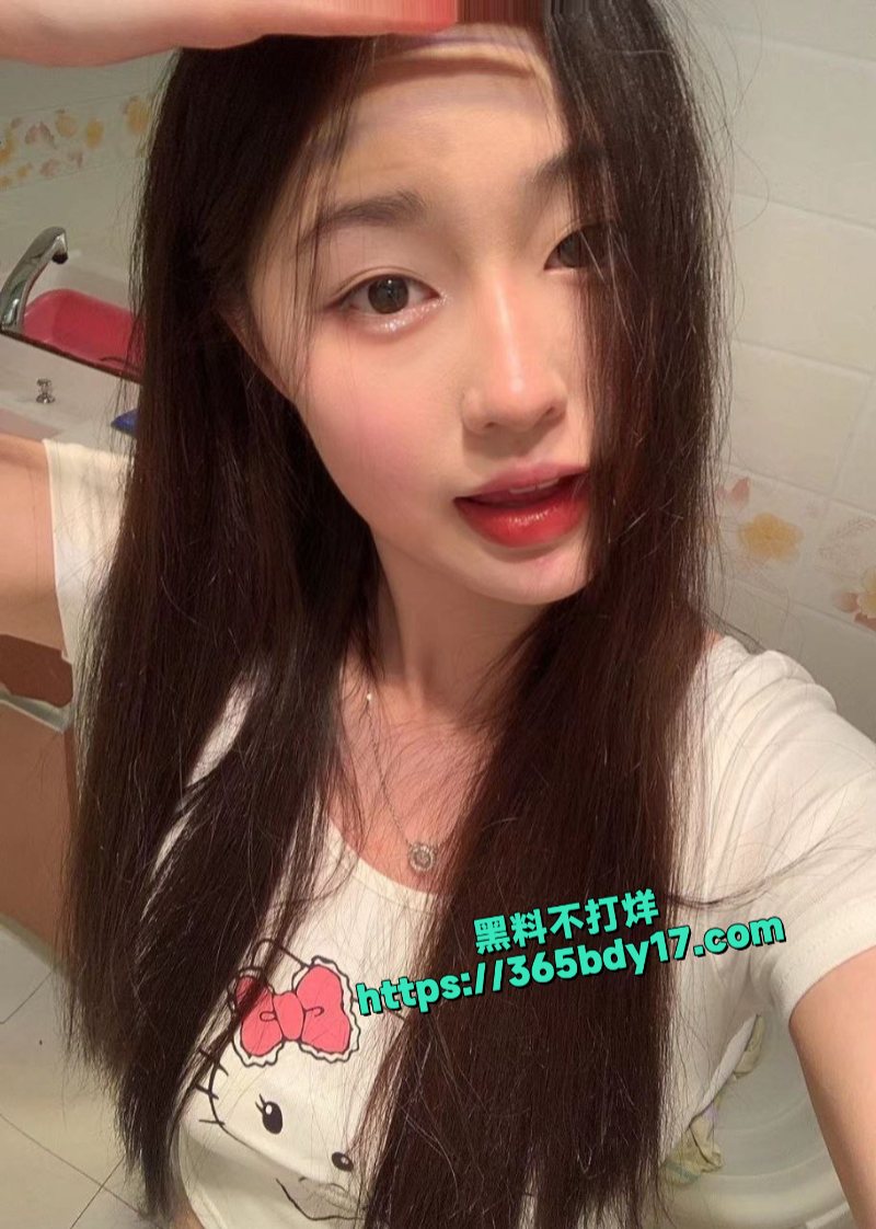 重庆高挑长发气质美女小婷惨遭渣男泄密 9