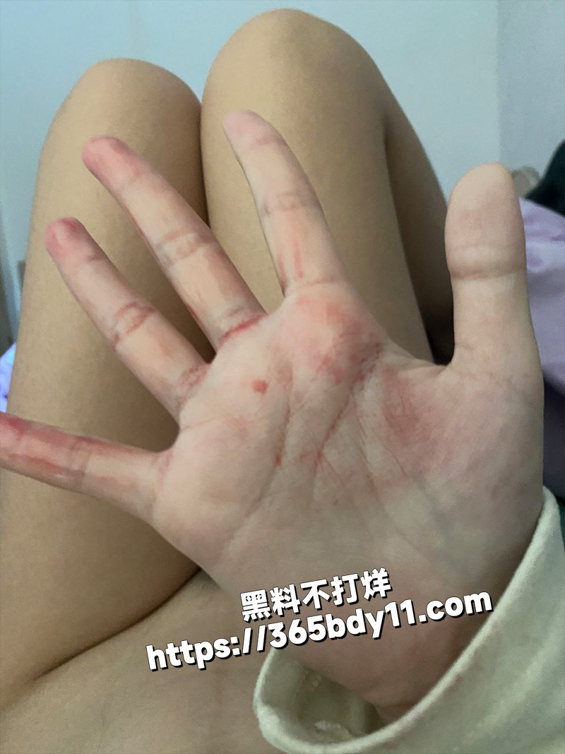 广州某学院大一舞蹈生5