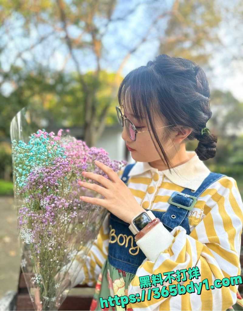大学生校花美女性爱视频与生活照泄露5