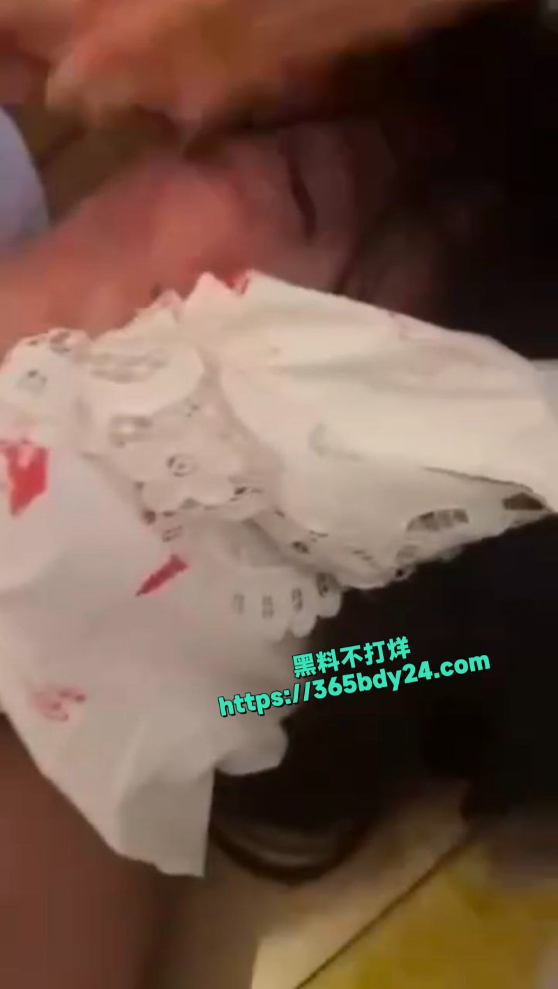 浙江温州母狗余温伊8