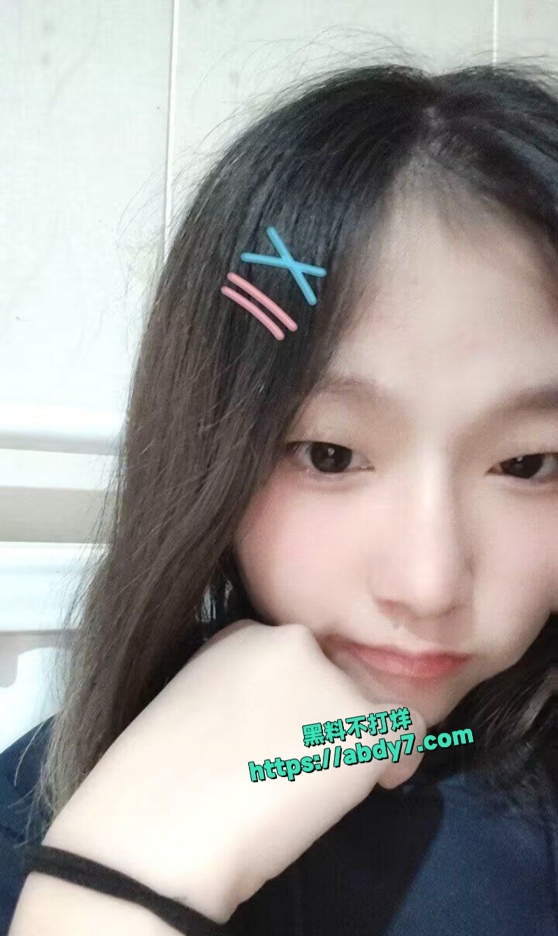 山东清纯女大学生燊燊清纯嫩妹求财下海 5