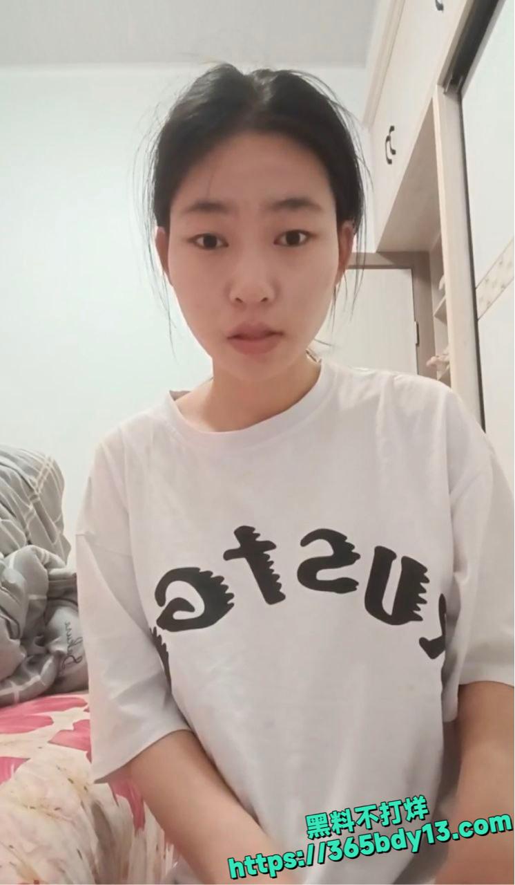 山西美女大学生马莹冰裸贷视频流出5.