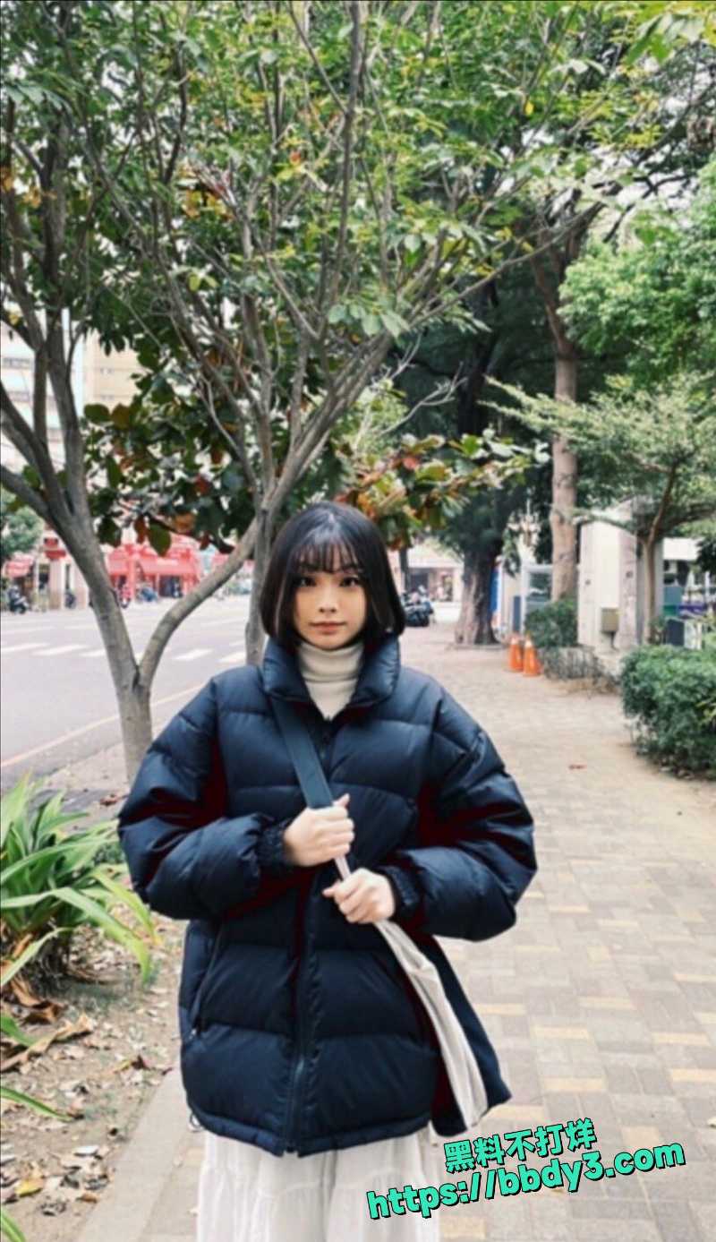 短发网美 12