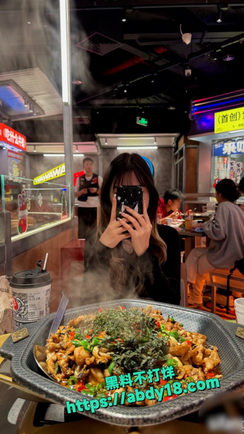 20岁学生妹露脸反差 12