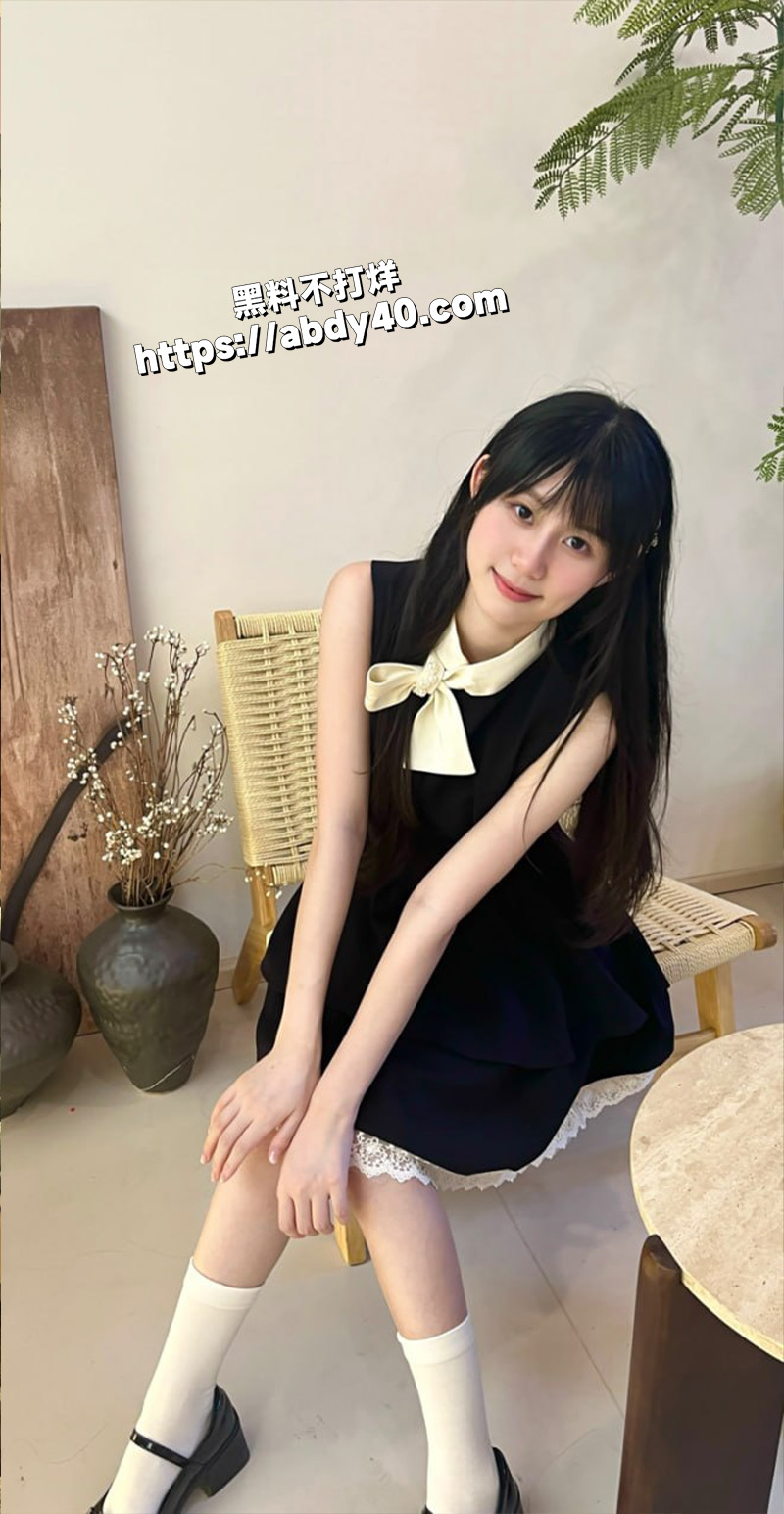 郑州大学清纯女神 姚凯萱