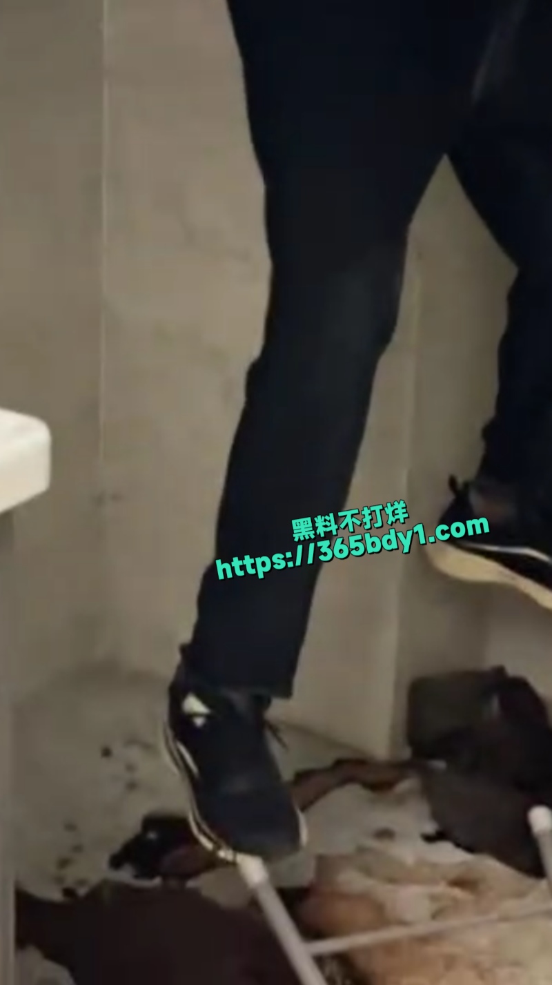 欠十多万网贷烧炭自杀4