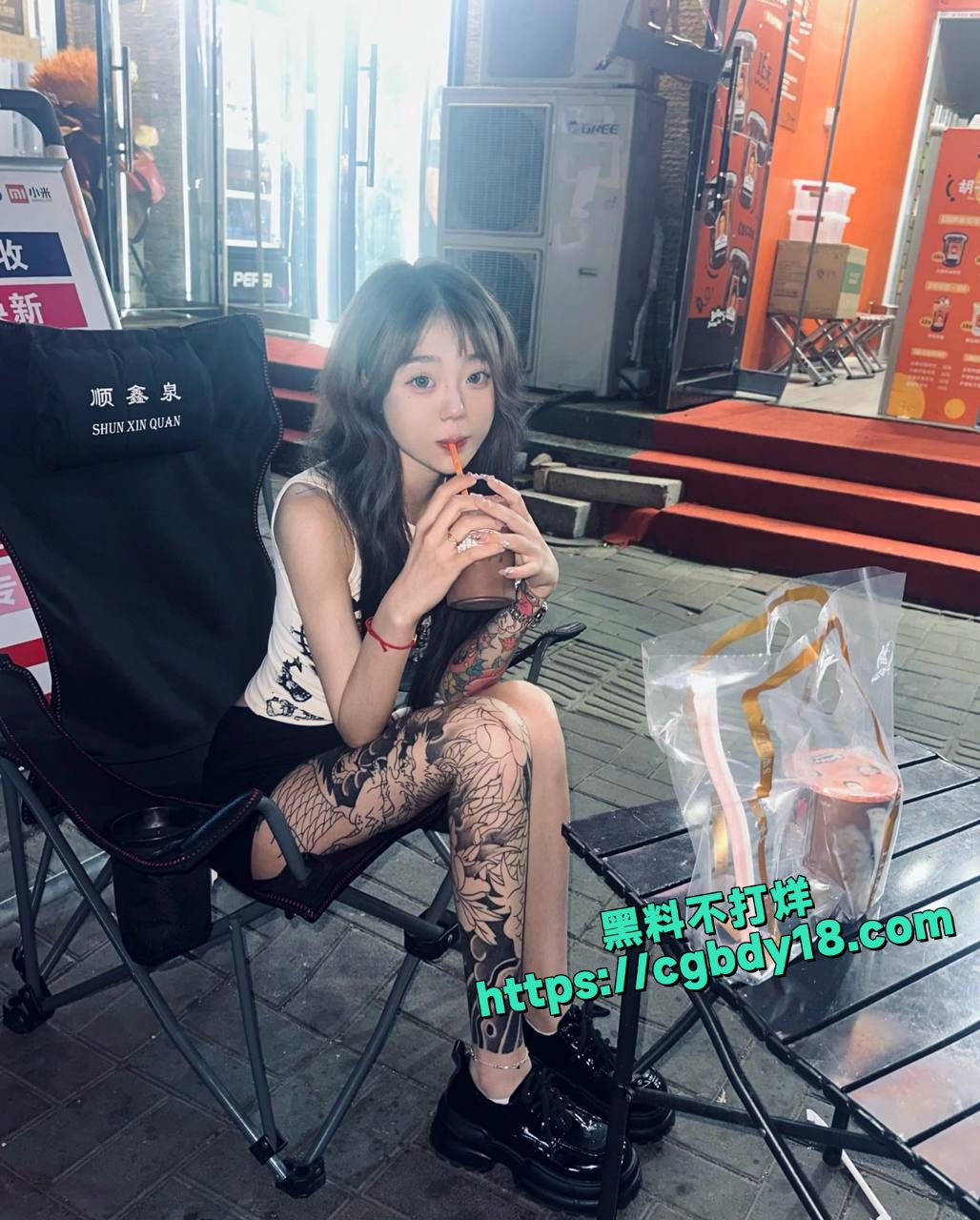 天津红桥区贾悦蓉 白天是一个人畜无害的小妹 晚上性欲强大7