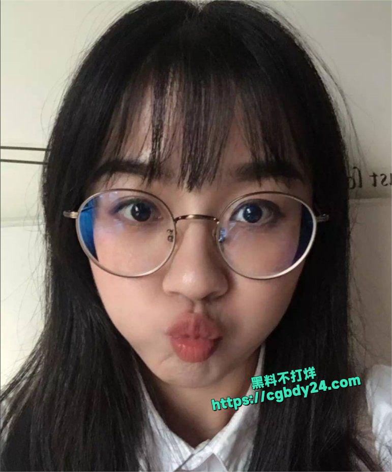 高中眼镜妹1