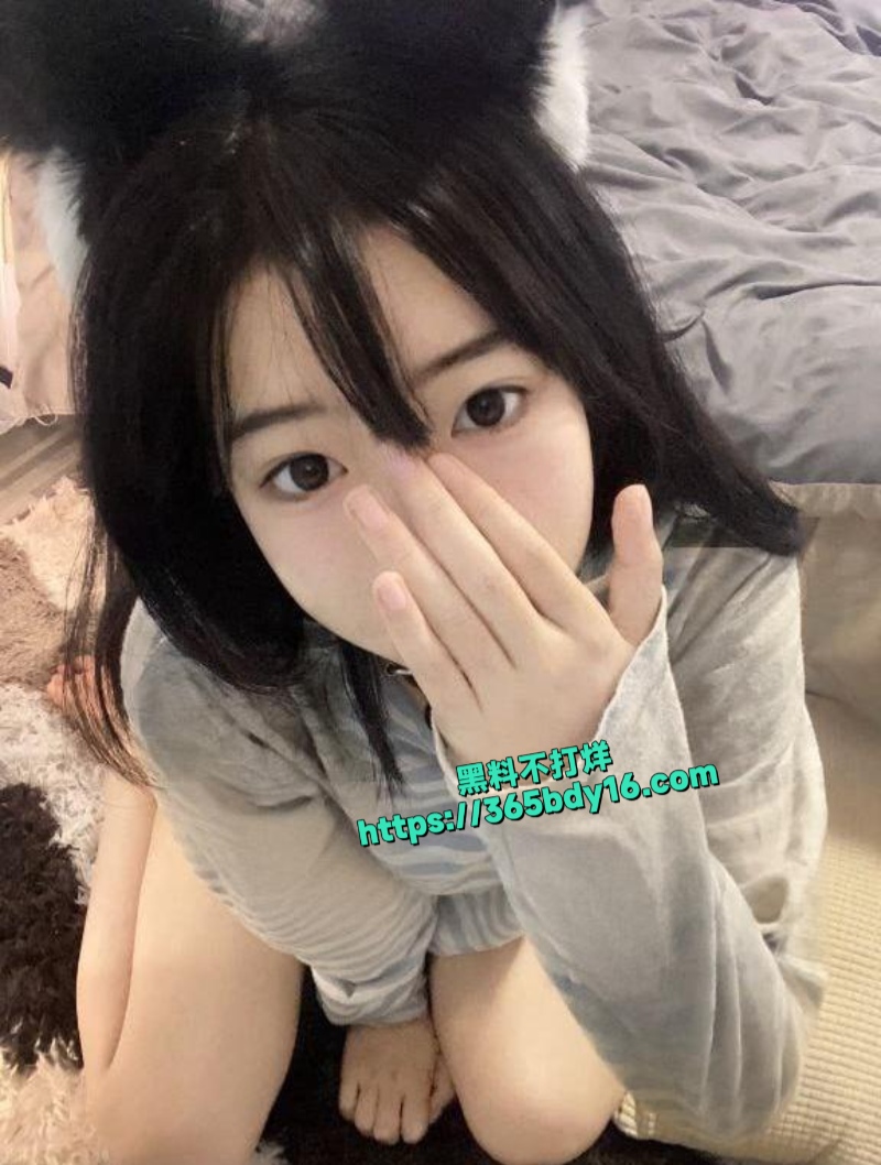 福利姬足控三角圆sanjiaoyuan25