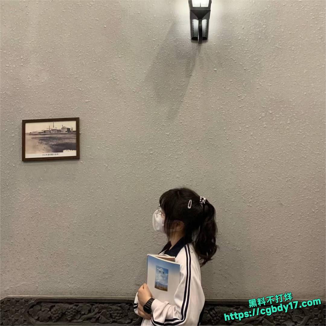 清纯大二甜妹自拍自慰6