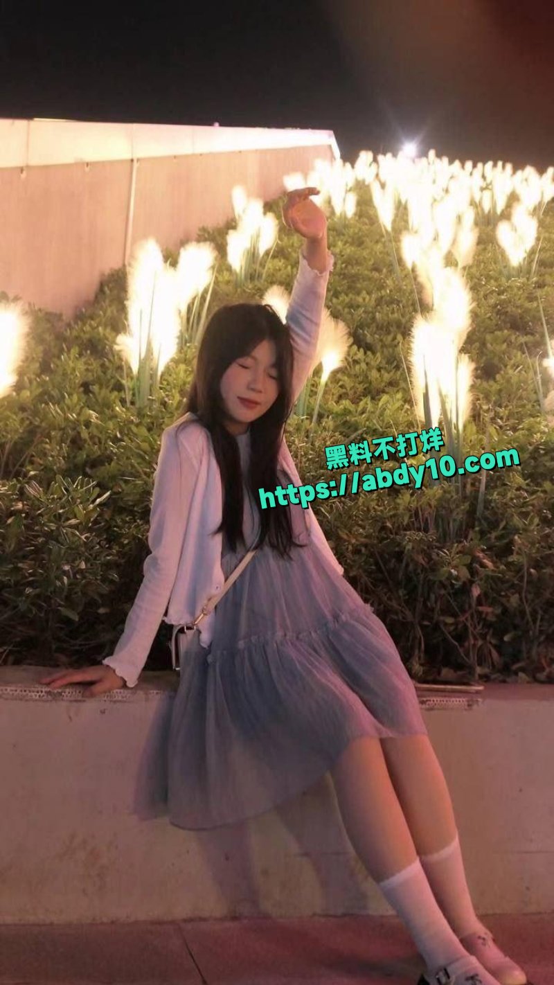 苏州大三学姐邵玮瑶9