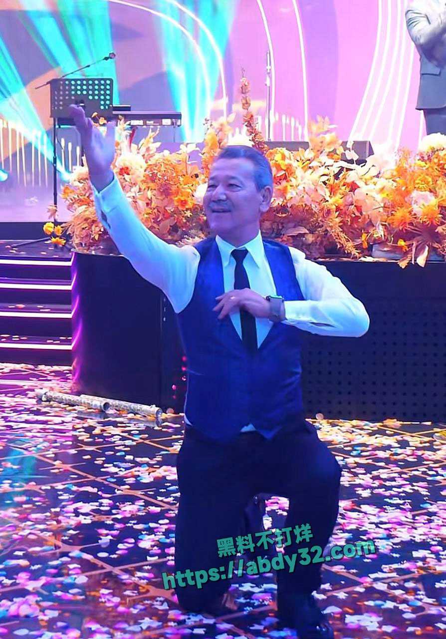 大小Sadakat出轨事件 18