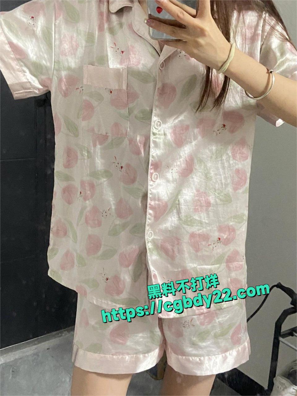 超火辣御姐型女大学生4