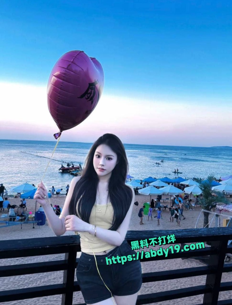 高颜值假名媛私拍流出 1