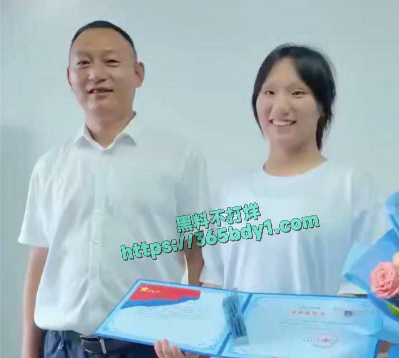 2025吉林省唯一空军女飞行学员刘忆北斜眼问题遭广大网友质疑7