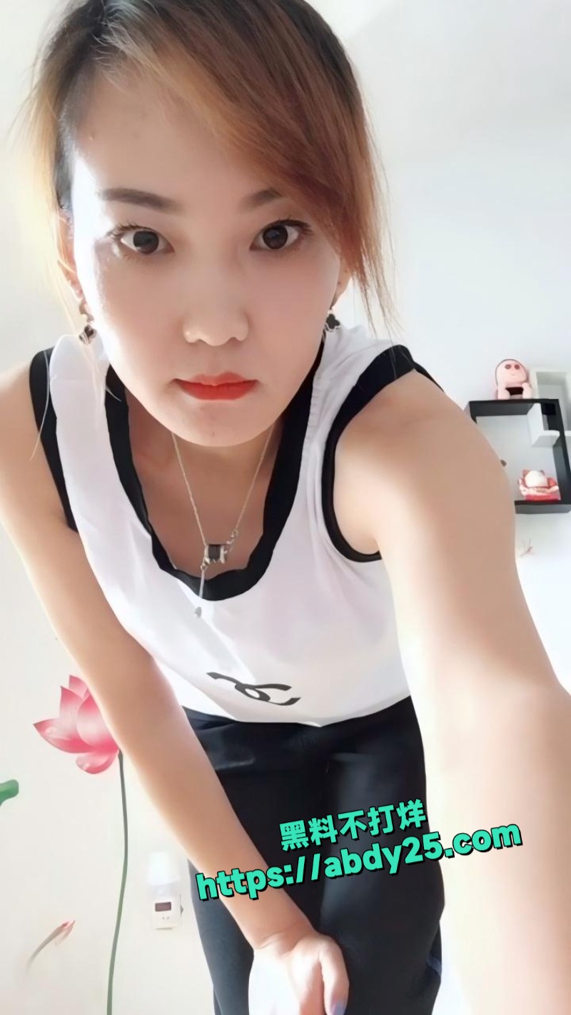 吉林省熟女少妇崔晓雯