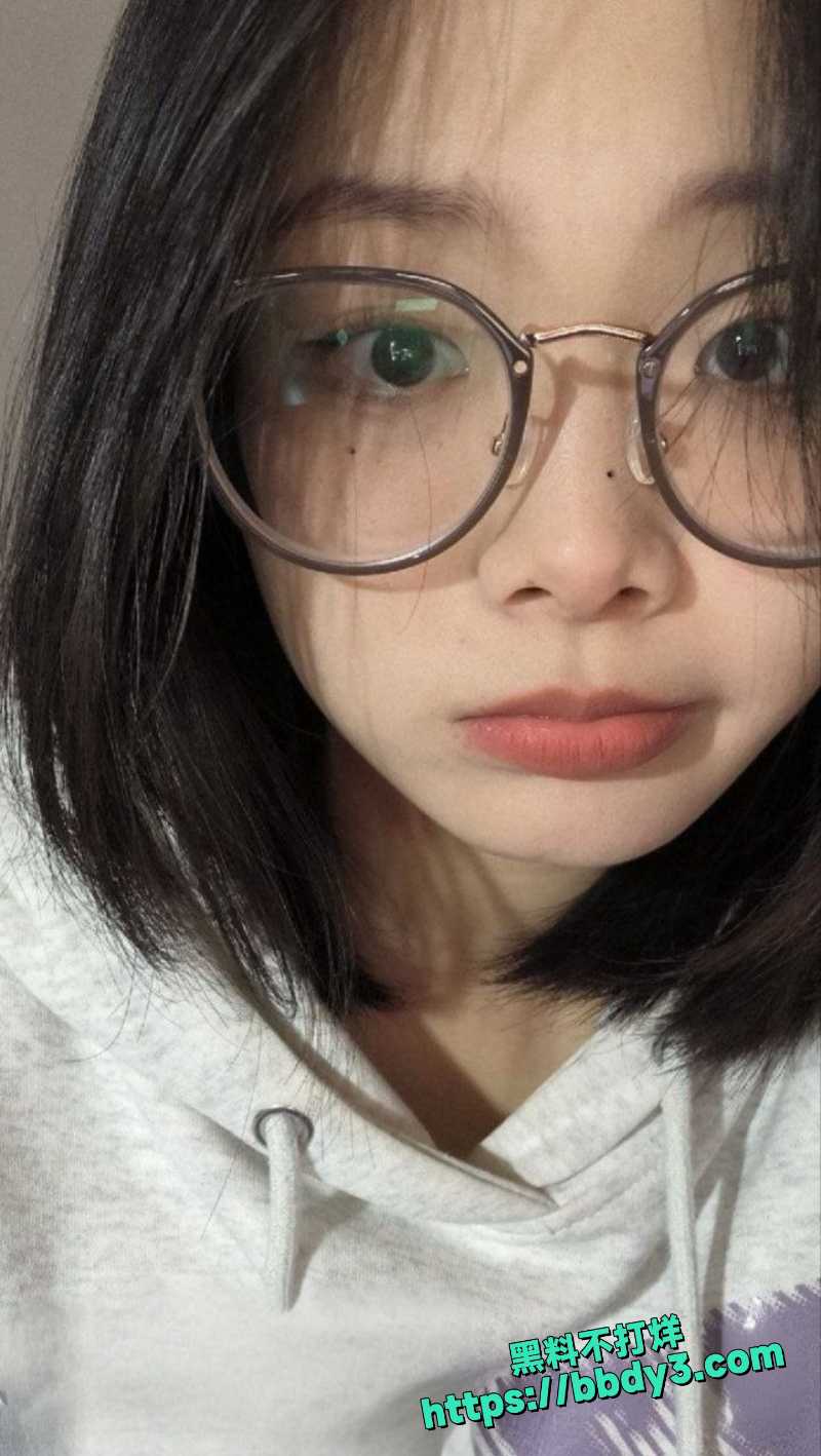 罗依玲 2