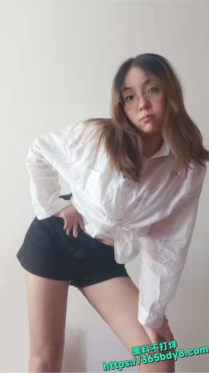郝梦瑶自慰裸照视频泄密4