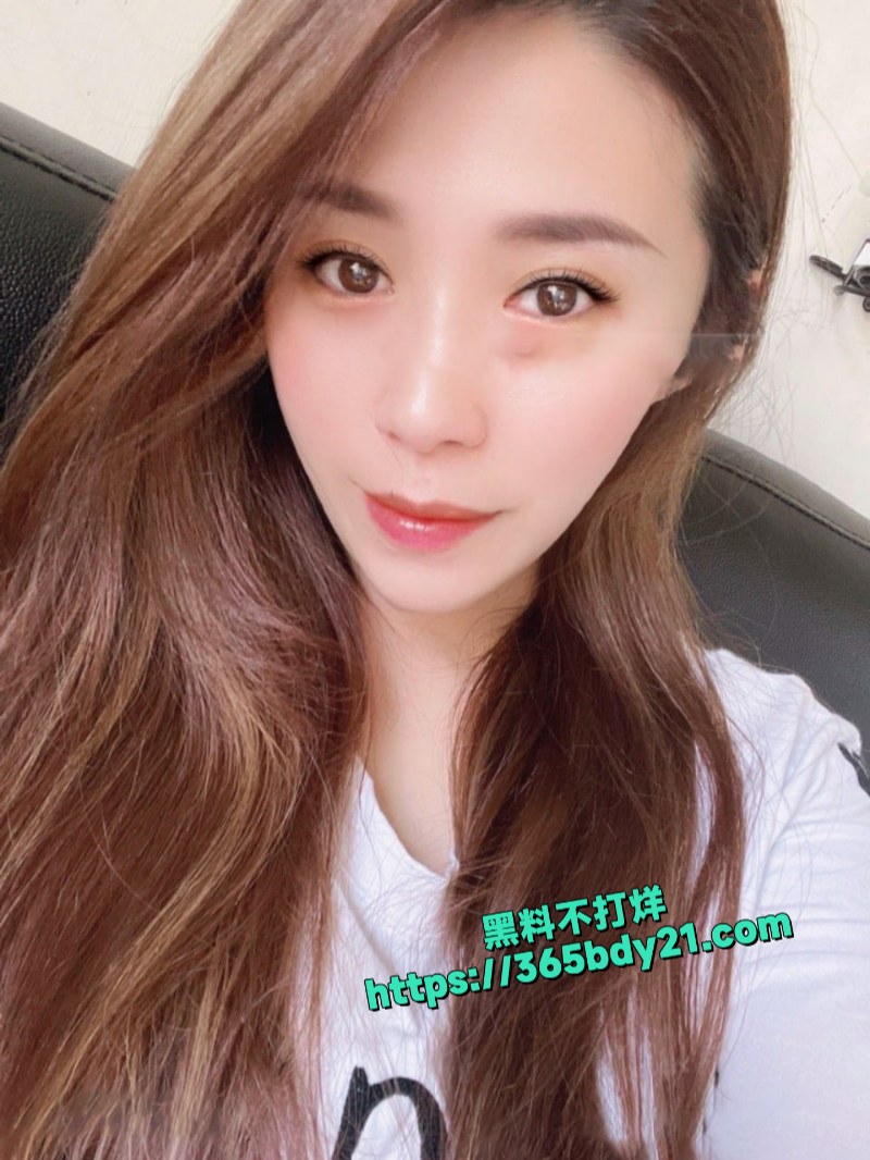 贤妻良母变纹身舌钉骚母狗 2