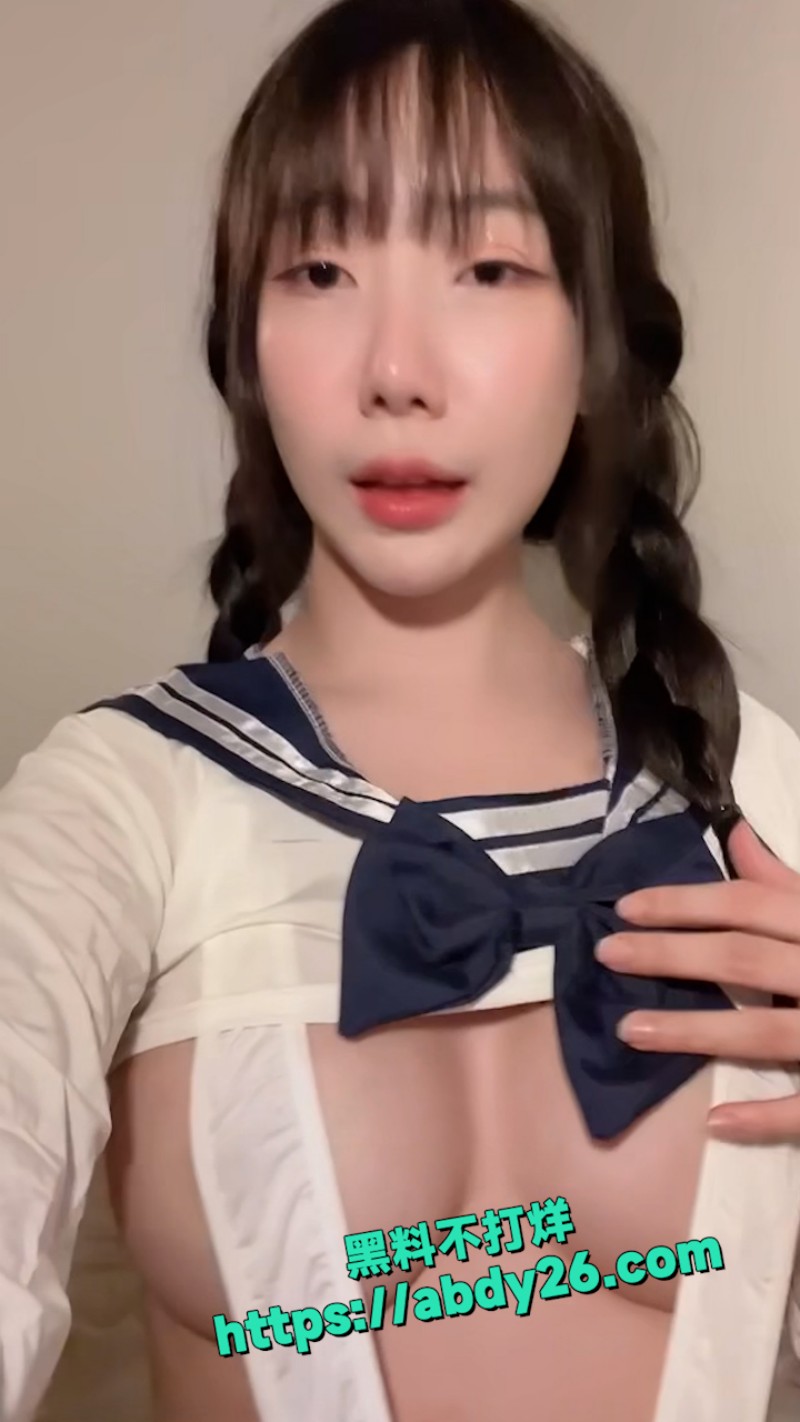 竖版模版.00013517.Still870