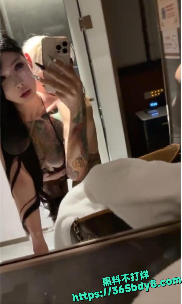 抖音网红mo高价私密视频流出5