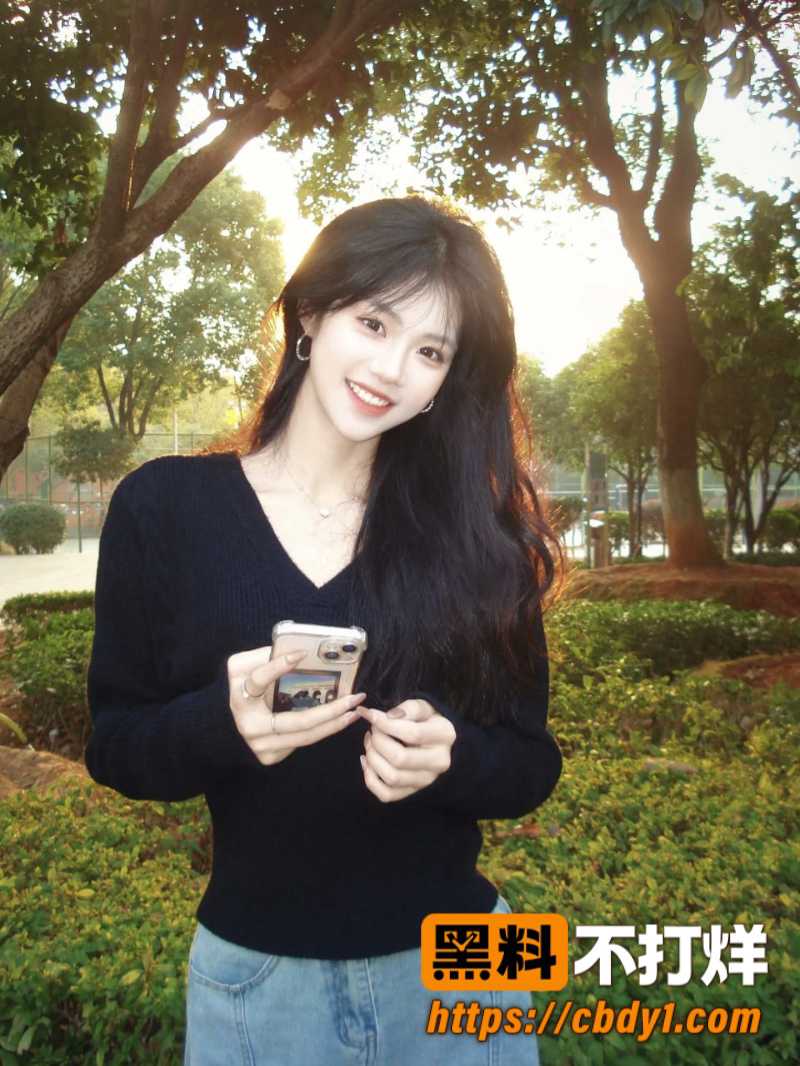 高颜值女大1